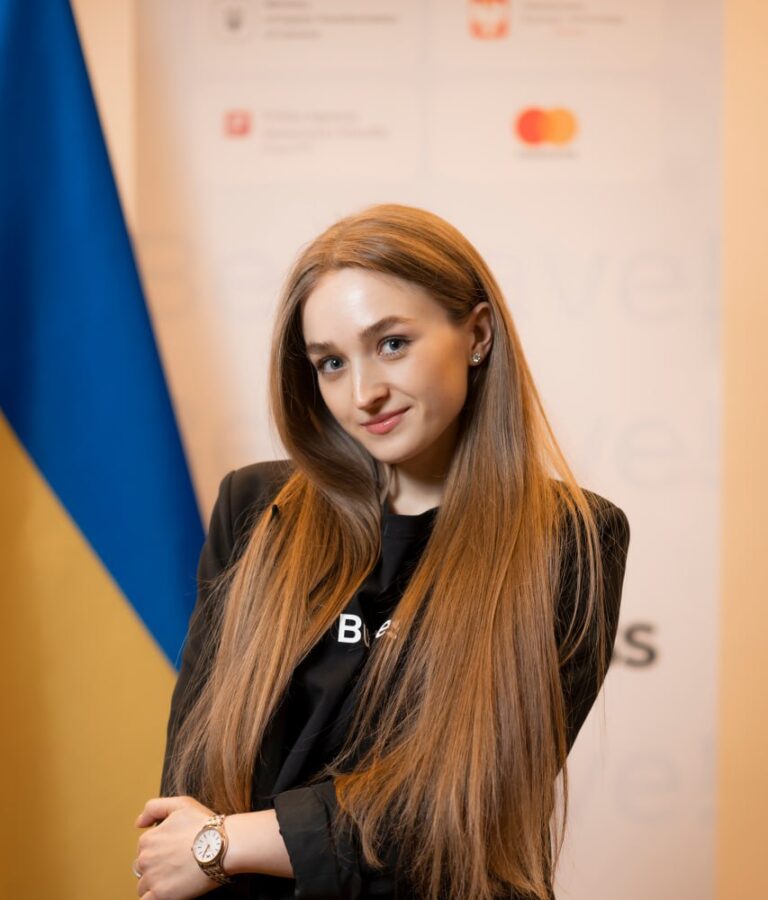 Kateryną Ryzhova